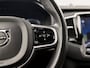 Volvo XC90 2.0 T8 Recharge AWD Plus Dark Automaat (PANORAMADAK, LUCHTVERING, BOWERS&WILKINS, MEMORY SEATS, MASSAGE, STOELVERWARMING/KOELING, CAMERA, HOUT INLEG, ZWART HEMEL, NIEUWSTAAT)
