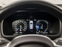 Volvo XC90 2.0 T8 Recharge AWD Plus Dark Automaat (PANORAMADAK, LUCHTVERING, BOWERS&WILKINS, MEMORY SEATS, MASSAGE, STOELVERWARMING/KOELING, CAMERA, HOUT INLEG, ZWART HEMEL, NIEUWSTAAT)