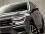 Volkswagen Tiguan Allspace 1.5 TSI Comfortline 7 Persoons 150Pk Automaat (GROOT NAVI, CLIMATE, STUUR/STOELVERWARMING, KEYLESS, SPORTSTOELEN, CAMERA, ADAPTIVE CRUISE, MASSAGE, GETINT GLAS, NIEUWSTAAT)