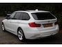 BMW 3-Serie Touring 320i High Executive 184PK Automaat | Navigatie | Trekhaak | Climate Control