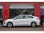 Hyundai Ioniq Comfort EV SoH 98%!!! | Origineel NL | Camera | ACC | Infinity Sound | Navigatie |
