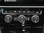 Volkswagen Golf Variant 1.5 TSI Highline Business R R-Line / DSG / Virtual cockpit / Navi / Adaptive cruise
