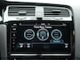 Volkswagen Golf Variant 1.5 TSI Highline Business R R-Line / DSG / Virtual cockpit / Navi / Adaptive cruise