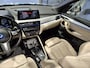 BMW X1 xDrive25e High Executive M-Sport | Panorama | Camera | HUD | Navigatie plus