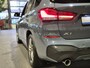 BMW X1 xDrive25e High Executive M-Sport | Panorama | Camera | HUD | Navigatie plus