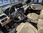 BMW X1 xDrive25e High Executive M-Sport | Panorama | Camera | HUD | Navigatie plus