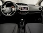 Toyota Yaris 1.0 VVT-i Sport (SCHERM, AIRCO, BLUETOOTH, SPORTSTOELEN, MULTIFUNCTIONEEL STUURWIEL, NIEUWE APK, NIEUWSTAAT)