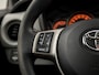 Toyota Yaris 1.0 VVT-i Sport (SCHERM, AIRCO, BLUETOOTH, SPORTSTOELEN, MULTIFUNCTIONEEL STUURWIEL, NIEUWE APK, NIEUWSTAAT)