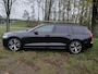 Volvo V60 2.0 B4 Plus Dark | ELEC. STOELEN | LEDER | CAMERA | SENSOREN | TREKHAAK |