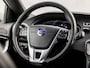 Volvo V40 2.0 D2 R-Design Automaat (NAVIGATIE, VIRTUAL COCKPIT, CLIMATE, LEDER/ALCANTARA, STOELVERWARMING, SPORTSTOELEN, GETINT GLAS, CRUISE, PARKEERSENSOREN, NIEUWE APK, NIEUWSTAAT)