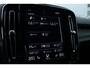 Volvo XC40 T4 Recharge Inscription | Trekhaak | Adaptieve cruise control & Pilot assist | Premium audio by Harman Kardon | Elektrisch bedienbare voorstoelen met geheugenfunctie | Stuur & Stoelverwarming | Elektrisch bedienbare achterklep