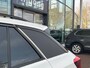 Volkswagen T-Roc 1.5 TSI DSG R-Line / Black style / Afneembare trekhaak / Virtual cockpit Pro / 19'' LMV / Camera / IQ LED / Stuur en Stoelverwarming