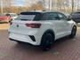 Volkswagen T-Roc 1.5 TSI DSG R-Line / Black style / Afneembare trekhaak / Virtual cockpit Pro / 19'' LMV / Camera / IQ LED / Stuur en Stoelverwarming