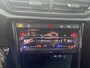 Volkswagen T-Roc 1.5 TSI DSG R-Line / Black style / Afneembare trekhaak / Virtual cockpit Pro / 19'' LMV / Camera / IQ LED / Stuur en Stoelverwarming