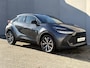 Toyota C-HR 1.8 Hybrid 140 Dynamic Automaat / Fabrieksgarantie tot 10 jaar mogelijk / Stuur-, stoel- en voorruitverwarming / Navigatie / Camera / Climate Control / Apple Carplay/Android auto / 18" LM wielen /