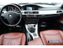 BMW 3-Serie Touring 320d Efficient Dynamics Edition Luxury Line Navigatie, Lederen interieur, Stoelverwarming, Cruise control, Trekhaak