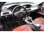BMW 3-Serie Touring 320d Efficient Dynamics Edition Luxury Line Navigatie, Lederen interieur, Stoelverwarming, Cruise control, Trekhaak