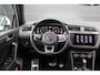 Volkswagen Tiguan 1.5 TSI ACT Highline Business R | NAP! | PANO | 360 | ACC | KEYLESS | ELEK.TREKHAAK |