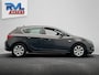 Opel Astra 1.4 Blitz * Origineel Nederlands * Navigatie Airco Cruise Lichtmetaal