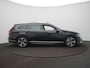 Volkswagen Passat Variant 1.5 TSI R-Line Business R-Line / DSG / Panoramadak / Trekhaak afneembaar