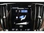 Volvo V60 Cross Country 2.0 265PK B5 Pro Pano-dak Massage/Ventilatie HUD