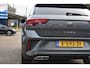Volkswagen T-Roc 1.0 TSI R-Line Business Massagestoel | Stoelverwarming | Navigatie | Adaptieve Cruise | LED | 12 mnd BOVAG garantie | Whatsapp 06-53188999