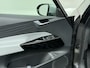 Volkswagen ID.3 First Plus 58kWh SOH 92% Navi-Pro Adap.Cruise Camera Ecc Apple Carplay Android Auto Stoel+Stuur verwarming Lmv 19" Stoelverwarming Matrix led Privacy Glas Keyless Rijstrooksensor 1e Eigenaar Origineel Nederlandse Auto