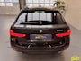 BMW 5-Serie Touring 530i | M-sport | Pano | HUD | Pilot assist | Camera | Navi | Grootlicht assistent | Trekhaak zwenkbaar