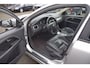Volvo V70 2.4 D5 AWD Momentum 185 pk