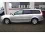 Volvo V70 2.4 D5 AWD Momentum 185 pk