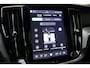 Volvo V60 T6 Plug-in hybrid AWD Plus Dark | Trekhaak elektr. | 360 camera | Harrman Kardon