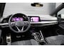 Volkswagen Golf 1.5 eTSI R-Line Business | CAMERA | SFEER | ACC | 18 INCH | CARPLAY |