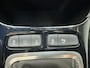 Opel Crossland 1.2 Turbo Ultimate / 110 pk / Beide stoelen in hoogte verstelbaar AGR / Zeer Compleet / Alcantara / Led /17 inch / Navi / Apple Android / Dode hoek /