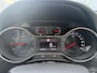 Opel Crossland 1.2 Turbo Ultimate / 110 pk / Beide stoelen in hoogte verstelbaar AGR / Zeer Compleet / Alcantara / Led /17 inch / Navi / Apple Android / Dode hoek /