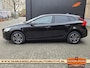 Volvo V40 2.0 T2 Nordic+, stoel- + voorruitverw., LED kopl., navi, 16" lmv