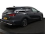 Kia Ceed Sportswagon 1.5 T-GDi GT-Line - Achteruitrij camera - Adaptieve cruise control - Schuif/kantel dak - Keyless entry - Automatische achterklep - Navigatie - Stoel/Stuur verwarming - Apple Carplay/Android Auto - Fabrieksgarantie t/m 03-11-2030