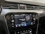 Volkswagen Passat Variant 1.4 TSI PHEV GTE / AUTOMAAT/ LEER/ PANO/ ELEKTR. TREKHAAK/ 18" LMV/ ADAPT. CRUISE/ LED/ PARK. SENSOREN + CAMERA/ NAVI/ STOEL VERWARM. V+A/ STUUR VERWARM.