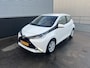 Toyota Aygo 1.0 VVT-i x-play Fabrieksgarantie tot 16 nov 2026, Airco, Parkeerhulp camera, Bluetooth, Centrale deurvergrendeling.