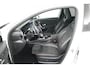 Mercedes-Benz A-klasse 200 Launch Edition Premium Plus (PANORAMADAK, STOELVERWARMING, SFEERVERLICHTING, ACHTERUITRIJCAMERA)