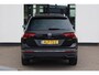Volkswagen Tiguan 1.4 TSI eHybrid Active PL €653 p/m* | SOH 88,27% | 245PK / 180kW DSG, Wegklapbare trekhaak, achteruitrijcamera (rear view), elektrische achterklep (easy open en close), 18" 'Nizza' LMV, LED Matrix (IQ.Lights), alarm klasse III, keyless start & entry, rondomzicht camera (area view), privacy glas, digital cockpit pro, draadloos telefoon laden, draadloos Apple Carplay / Android Auto, dynamische richtingaanwijzers, elektrisch verstel-, verwarm- en inklapbare buitenspiegels (spiegel pakket), voorstoelen verwarmbaar, lederen verwarmbaar multifunctioneel stuurwiel, adaptieve cruise control (acc) met stop & go