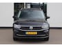 Volkswagen Tiguan 1.4 TSI eHybrid Active 245PK / 180kW DSG, Wegklapbare trekhaak, achteruitrijcamera (rear view), elektrische achterklep (easy open en close), 18" 'Nizza' LMV, LED Matrix (IQ.Lights), alarm klasse III, keyless start & entry, rondomzicht camera (area view), privacy glas, digital cockpit pro, draadloos telefoon laden, draadloos Apple Carplay / Android Auto, dynamische richtingaanwijzers, elektrisch verstel-, verwarm- en inklapbare buitenspiegels (spiegel pakket), voorstoelen verwarmbaar, lederen verwarmbaar multifunctioneel stuurwiel, adaptieve cruise control (acc) met stop & go
