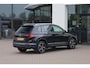Volkswagen Tiguan 1.4 TSI eHybrid Active 245PK / 180kW DSG, Wegklapbare trekhaak, achteruitrijcamera (rear view), elektrische achterklep (easy open en close), 18" 'Nizza' LMV, LED Matrix (IQ.Lights), alarm klasse III, keyless start & entry, rondomzicht camera (area view), privacy glas, digital cockpit pro, draadloos telefoon laden, draadloos Apple Carplay / Android Auto, dynamische richtingaanwijzers, elektrisch verstel-, verwarm- en inklapbare buitenspiegels (spiegel pakket), voorstoelen verwarmbaar, lederen verwarmbaar multifunctioneel stuurwiel, adaptieve cruise control (acc) met stop & go