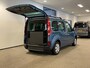 Renault Kangoo Rolstoelauto Luchtvering 3+1
