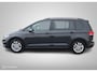 Volkswagen Touran 1.4 TSI 150 PK H6 7PERSOONS Carplay Trekhaak Stoelverwarming DonkerGlas