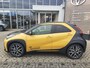Toyota Aygo X Hybrid 115 GR Sport NIEUW DIRECT LEVERBAAR JBL-AUDIO STOELVERW KEYLESS PARK-SENSOREN LM-VELGEN AD-CRUISE DRAADLOOS-LADEN BI-TONE