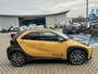 Toyota Aygo X HYBRID 115 GR-SPORT JBL-AUDIO STOELVERW KEYLESS PARK-SENSOREN 18"LM-VELGEN AD-CRUISE DRAADLOOS-LADEN BI-TONE