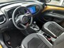 Toyota Aygo X HYBRID 115 GR-SPORT JBL-AUDIO STOELVERW KEYLESS PARK-SENSOREN 18"LM-VELGEN AD-CRUISE DRAADLOOS-LADEN BI-TONE