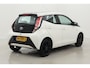 Toyota Aygo 1.0 VVT-i x-play | Airco | Camera | Elektrische ramen voor | 15 inch | Bluetooth