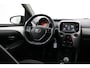 Toyota Aygo 1.0 VVT-i x-play | Airco | Camera | Elektrische ramen voor | 15 inch | Bluetooth