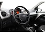 Toyota Aygo 1.0 VVT-i x-play | Airco | Camera | Elektrische ramen voor | 15 inch | Bluetooth